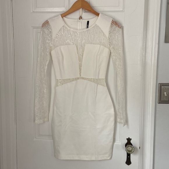 Lulus Dresses & Skirts - Lulus white mini bodycon and lace dress